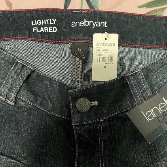 Lane Bryant | Lightly Flared Jeans - Picture 2 of 4